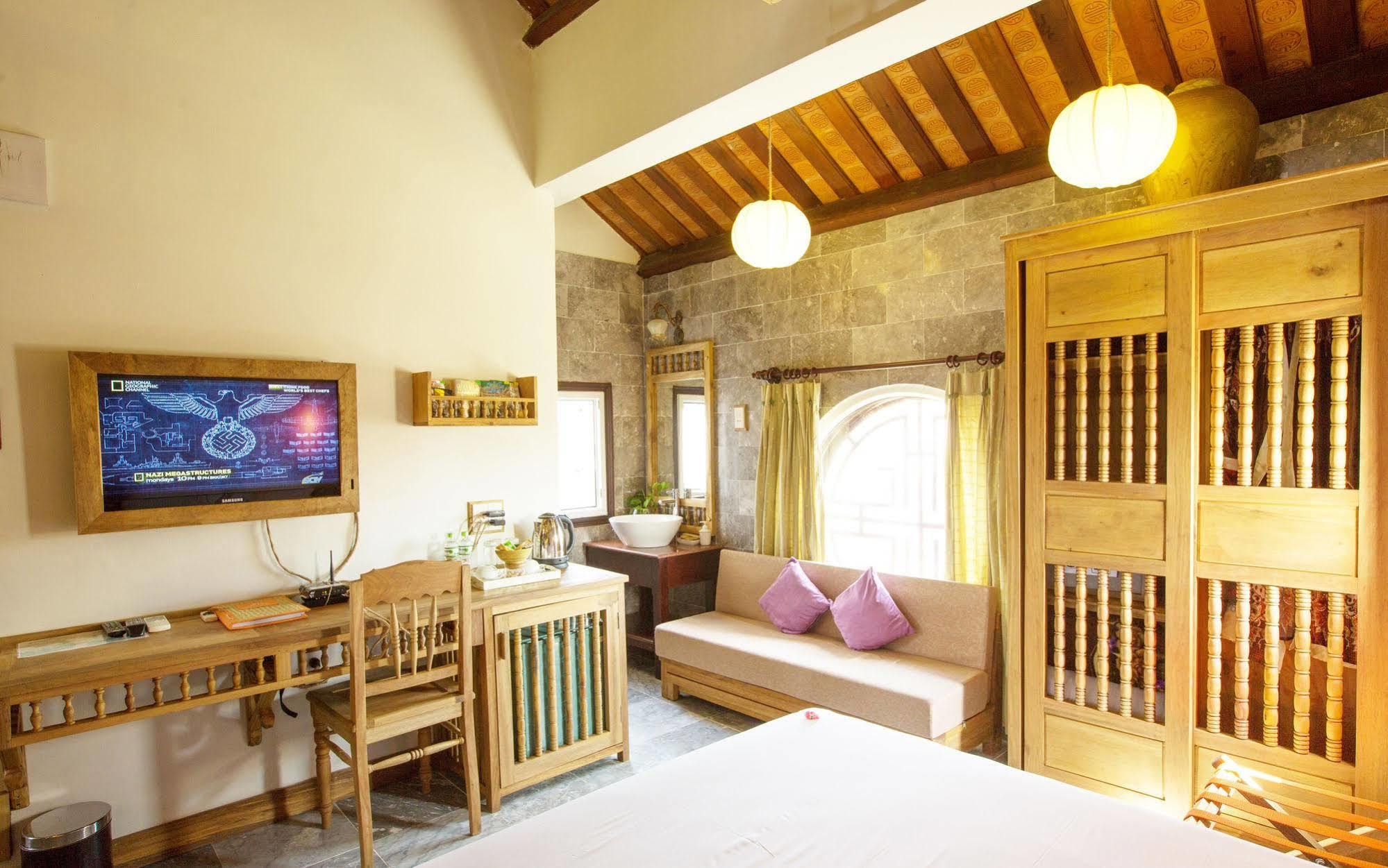 Hoi An Pho Library Hotel Exterior photo