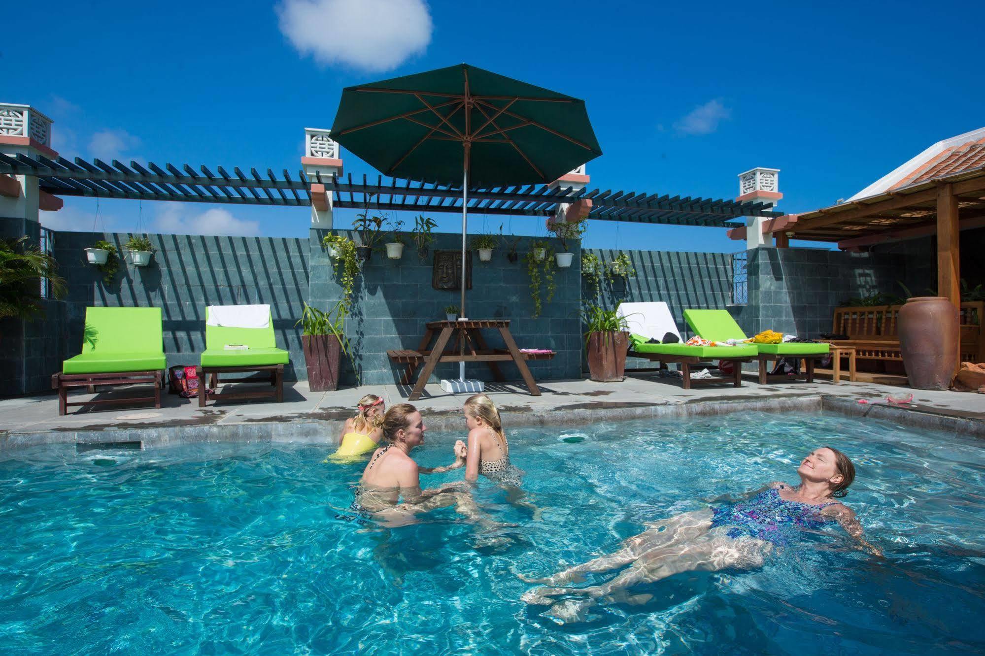Hoi An Pho Library Hotel Exterior photo