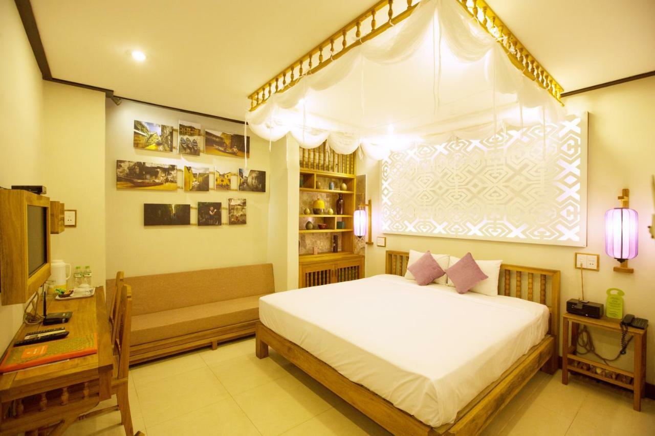 Hoi An Pho Library Hotel Exterior photo